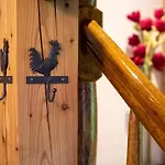 Domalek Pod Zlotym Kogutem بيت خشبي كودوفا- زدروي