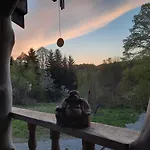 Domalek Pod Zlotym Kogutem *