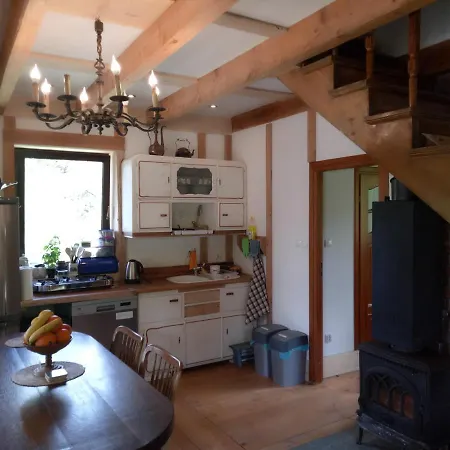 Domalek Pod Zlotym Kogutem Jaktstuga