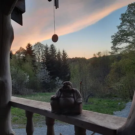 Domalek Pod Zlotym Kogutem *