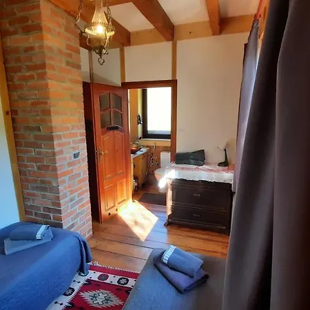 Domalek Pod Zlotym Kogutem