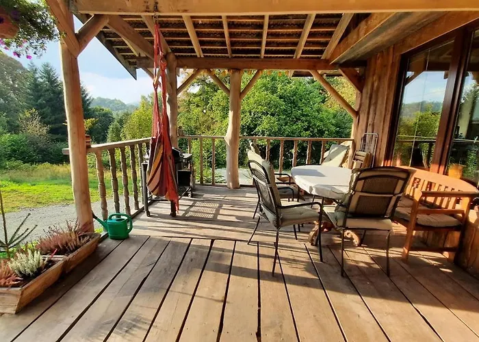 Domalek Pod Zlotym Kogutem Lodge *